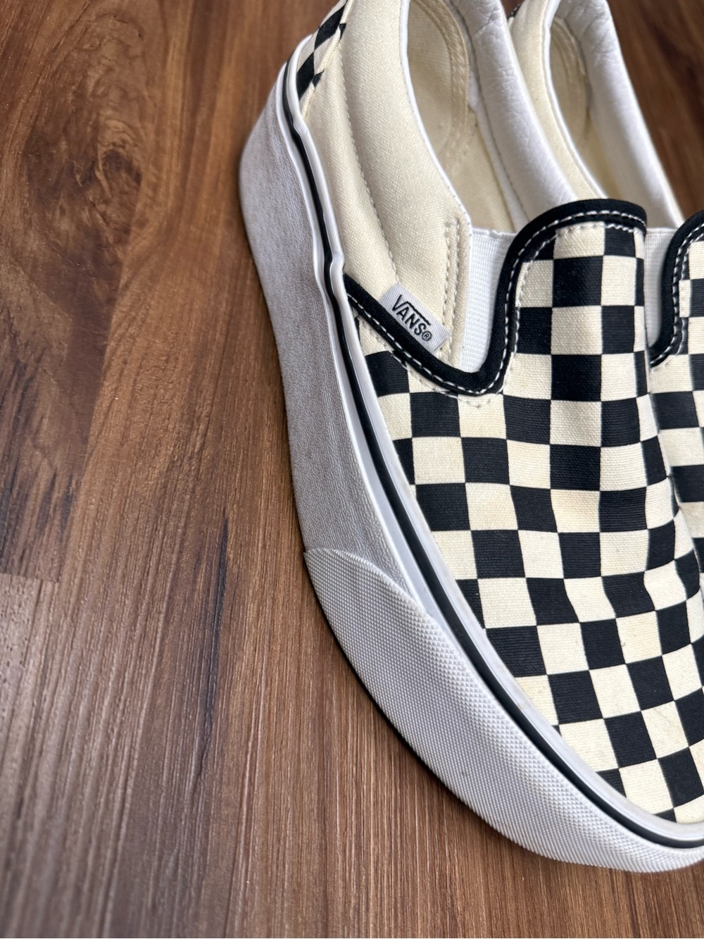 Vans Slip-On Checkerboard Canvas Sneakers - Black & White Platform Size 9.5 Wome - Picture 2 of 4